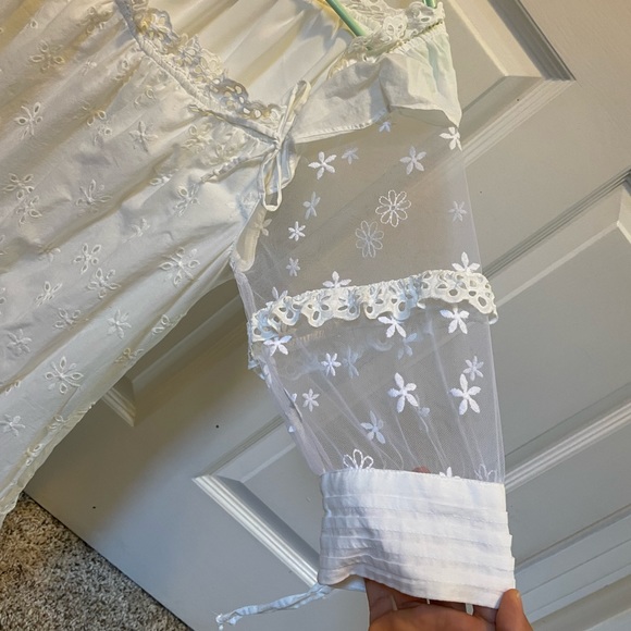 For love and lemons neutrals white lace dress  size medium - Picture 13 of 17